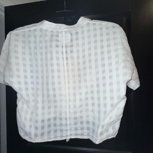 Rails Thea Tie Waist White Tonal Powder Check
Pattern Short Sleeve Button Small - Picture 7 of 7